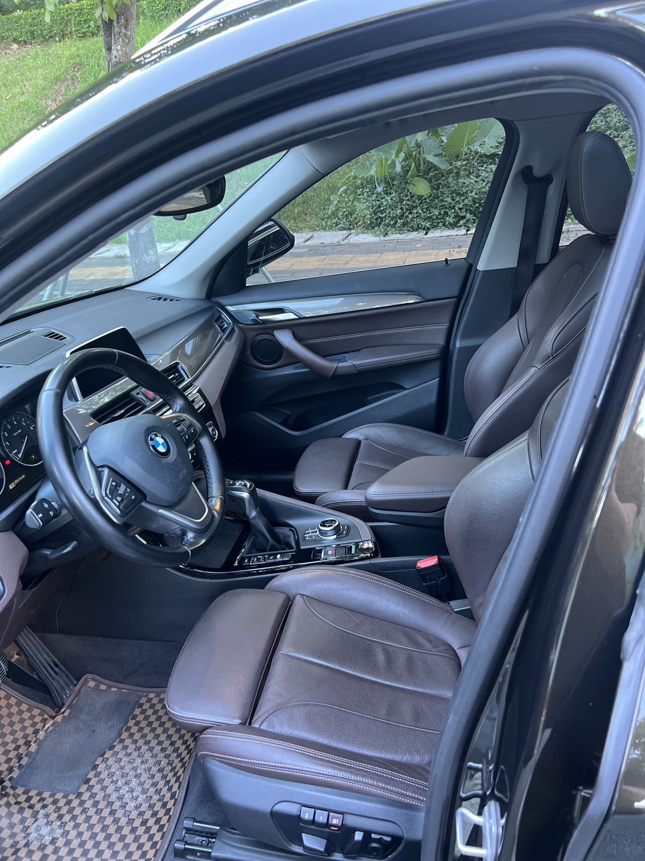 BMW X1 New Energy 2018 imagen de coche #4