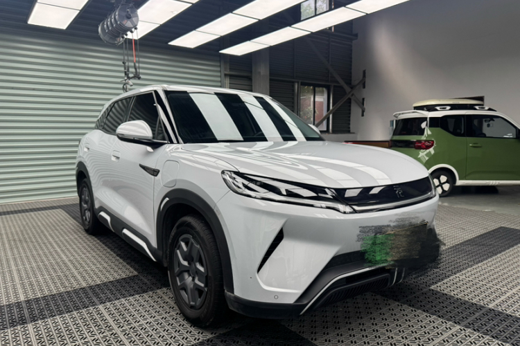 BYD YuanUP 2024 #7 BYD YuanUP 2024 car image #7