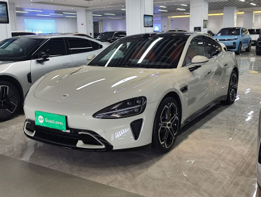 MI SU7 2025 car image 