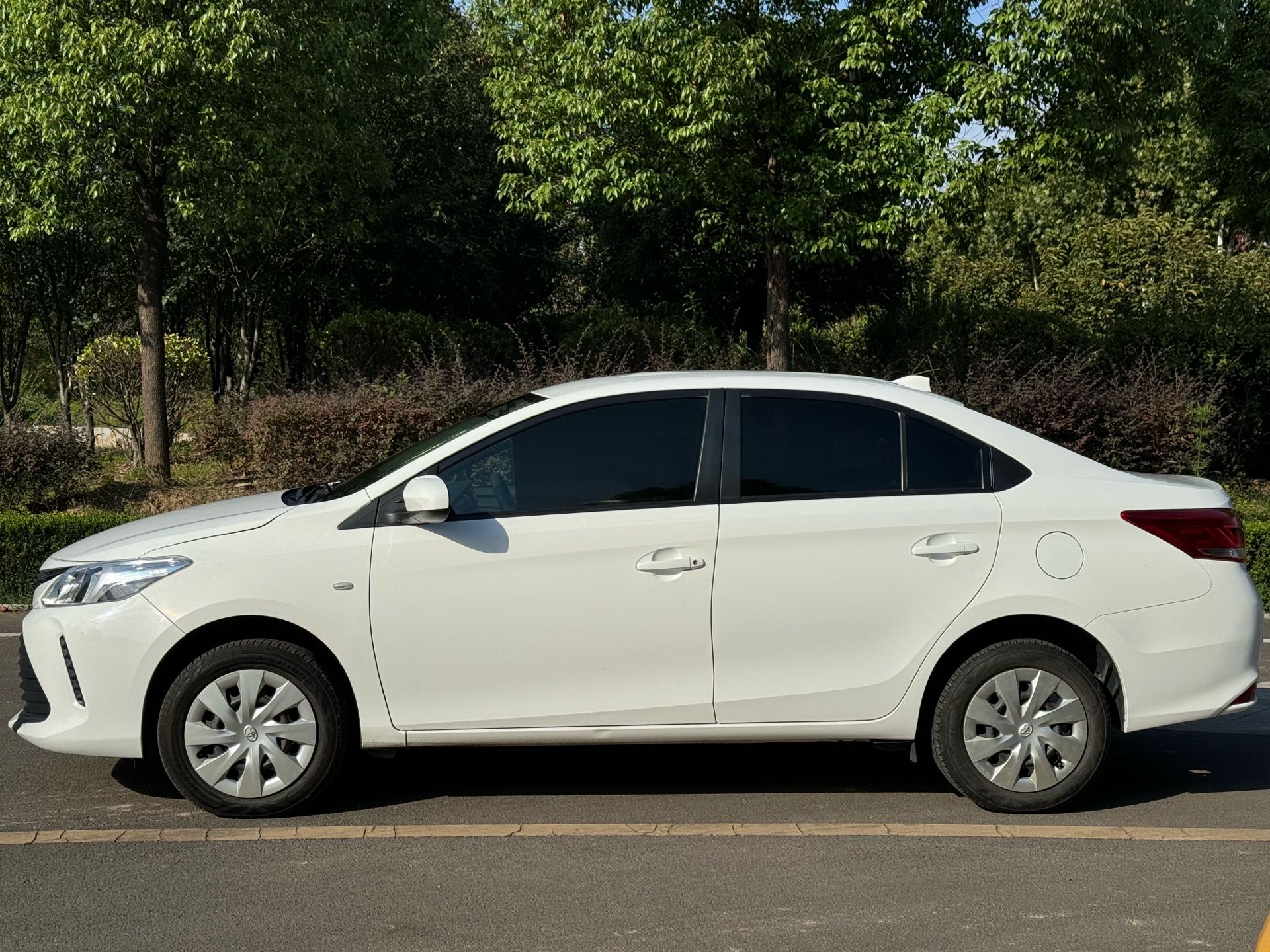 Toyota Vios 2017 car image #7