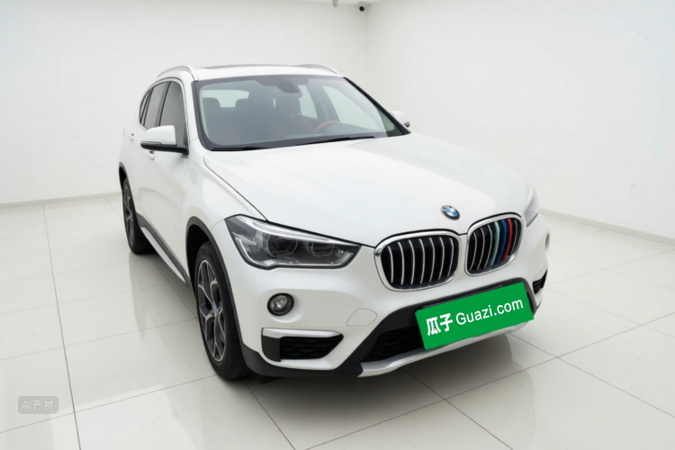 BMW X1 2019 #4 BMW X1 2019 صورة سيارة #4