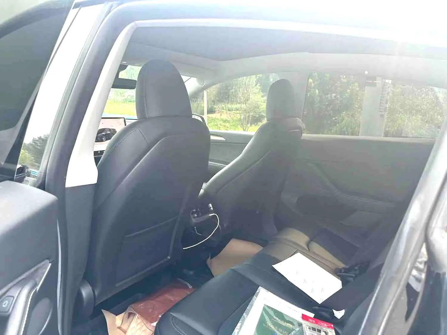 Tesla Model Y 2022 car image #5