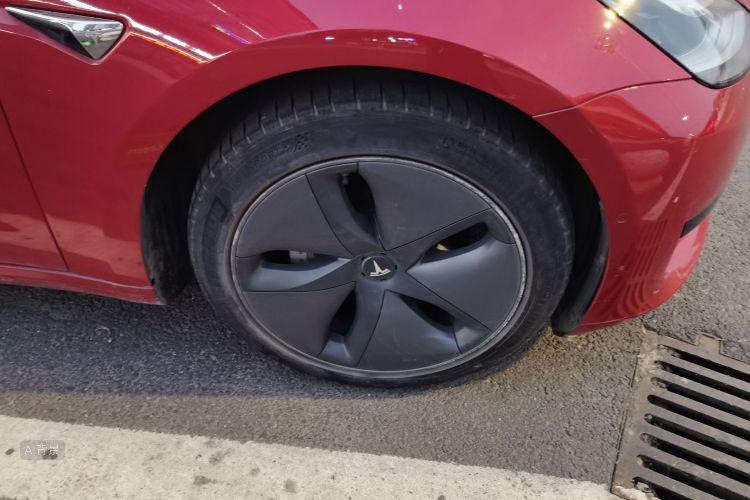 Tesla Model 3 2020 immagine di auto #9