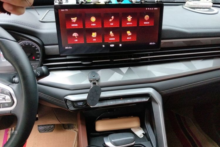 GEELY Vision X6 2023 imagen de coche #15