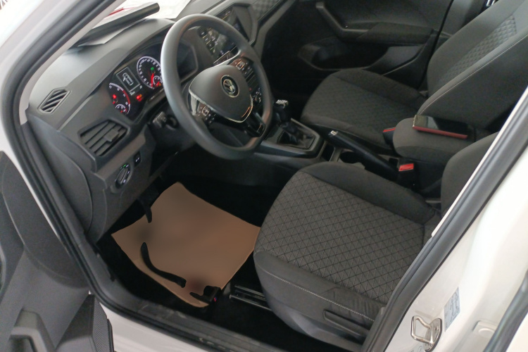 Volkswagen T-Cross 2021 car image #15