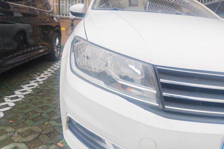 Volkswagen Santana 2016 car image #8
