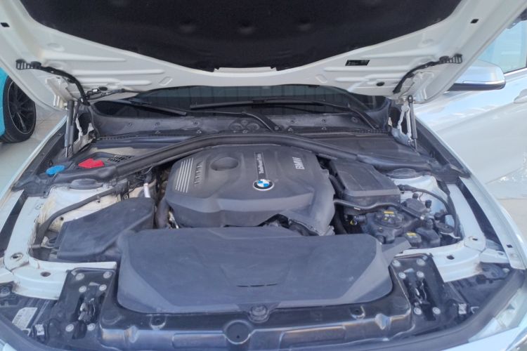 BMW 3 Series 2017 #20 BMW 3 Series 2017 car image #20