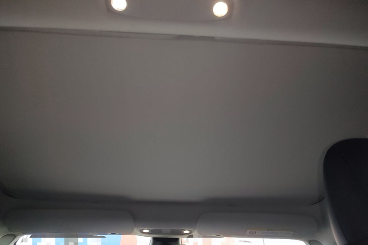 Tesla Model 3 2020 car image #20
