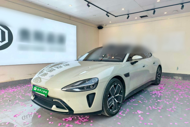 MI SU7 2024 car image #2