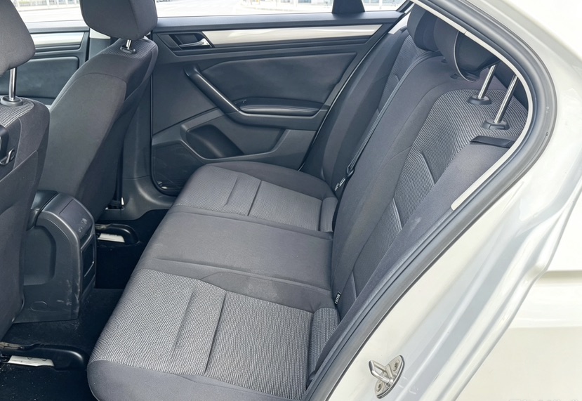 Volkswagen Bora 2022 صورة سيارة #9