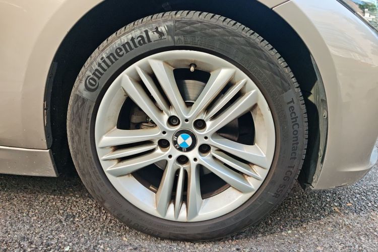 BMW 3 Series 2016 car image #9