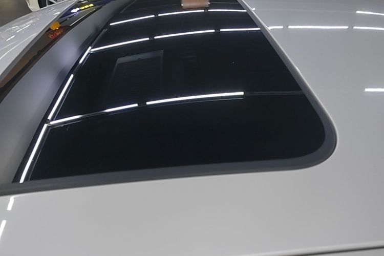 BMW 3 Series 2018 #25 BMW 3 Series 2018 car image #25