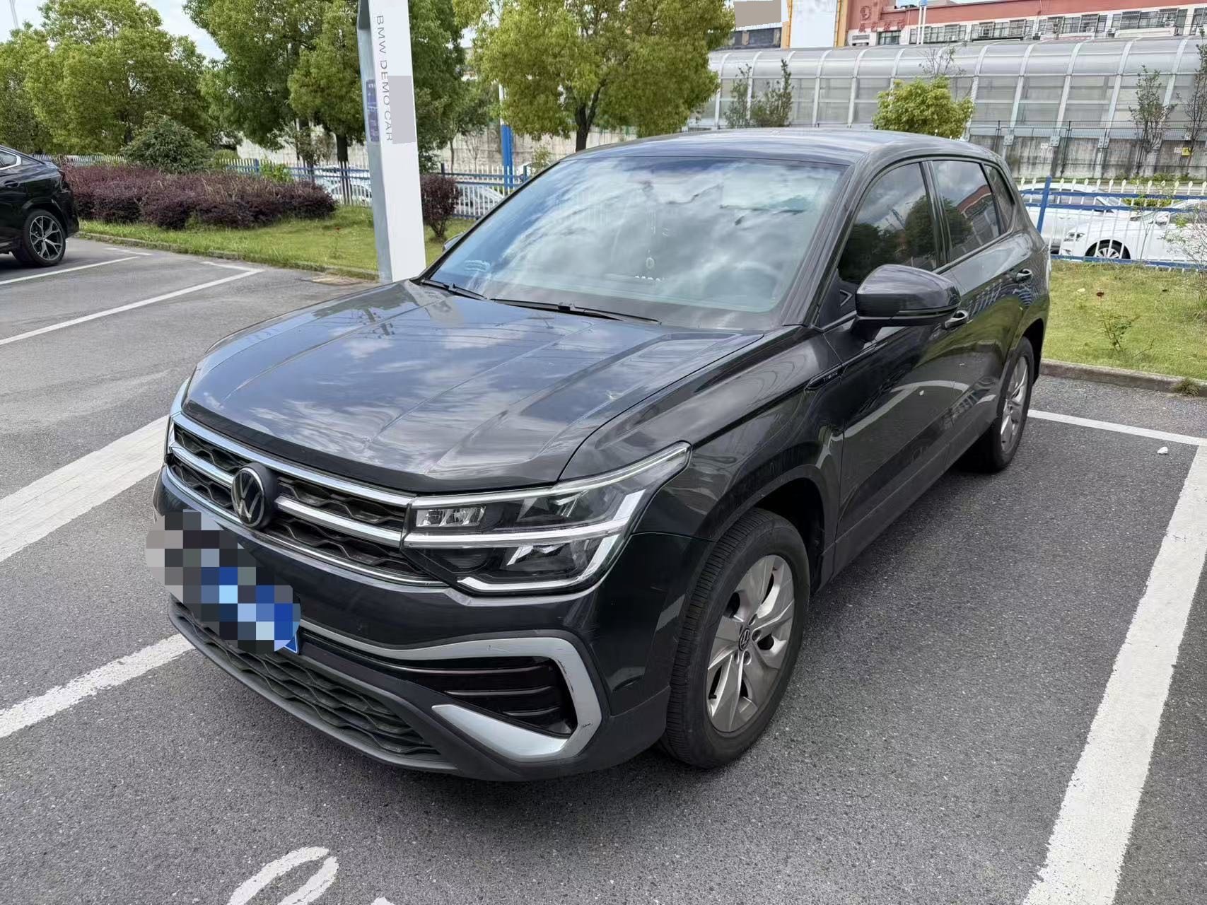 2023 2023 immagine di auto