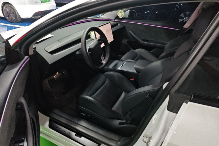 Tesla Model 3 2024 #19 Tesla Model 3 2024 car image #19