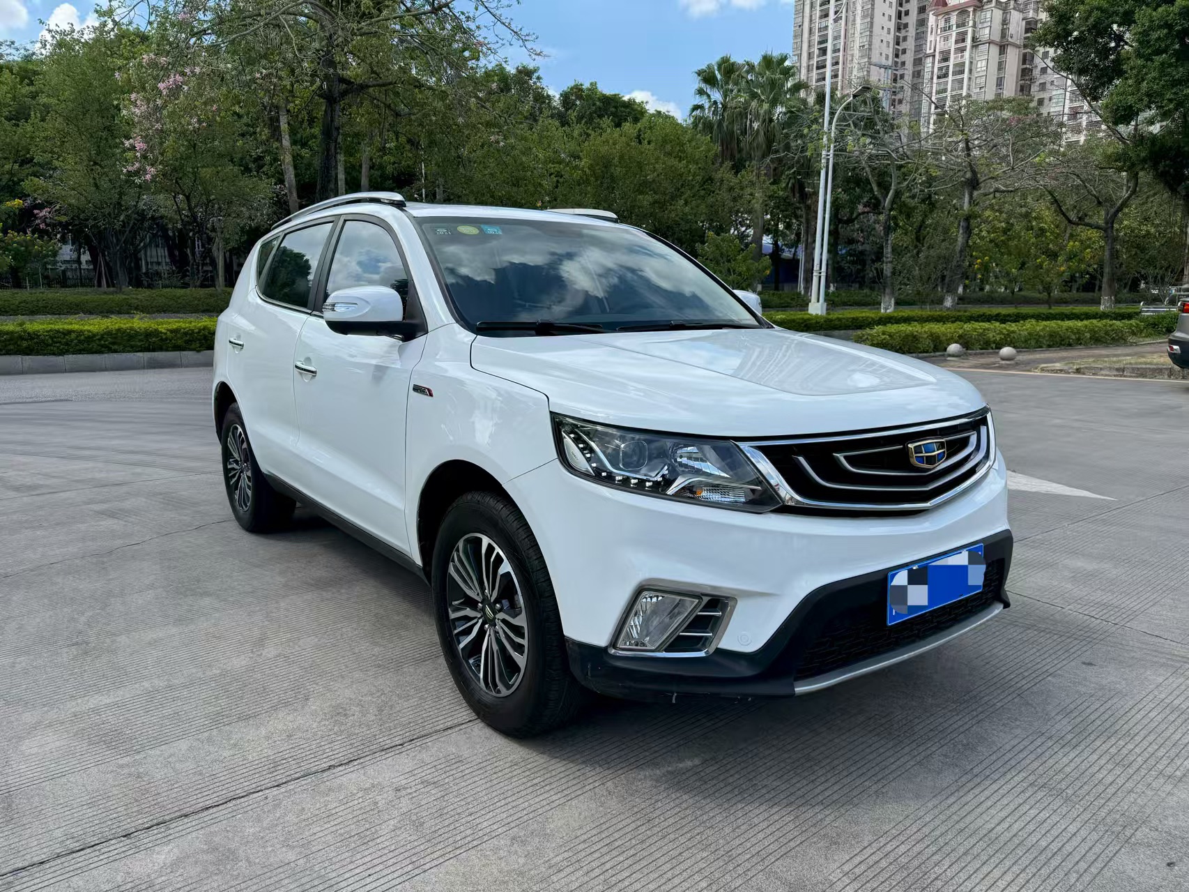 GEELY Vision X6 2017 car image #6