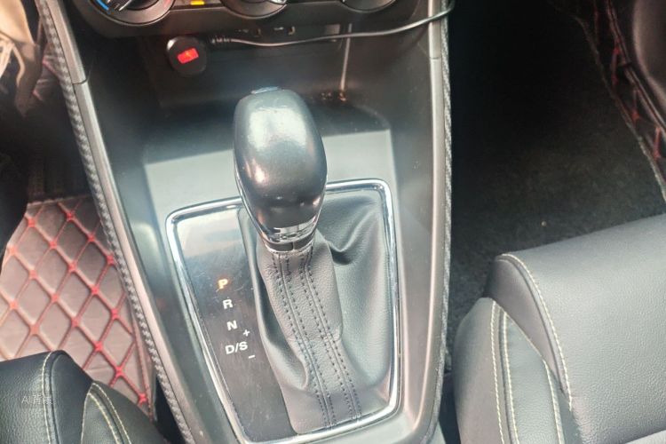 MG ZS 2019 #16 MG ZS 2019 صورة سيارة #16