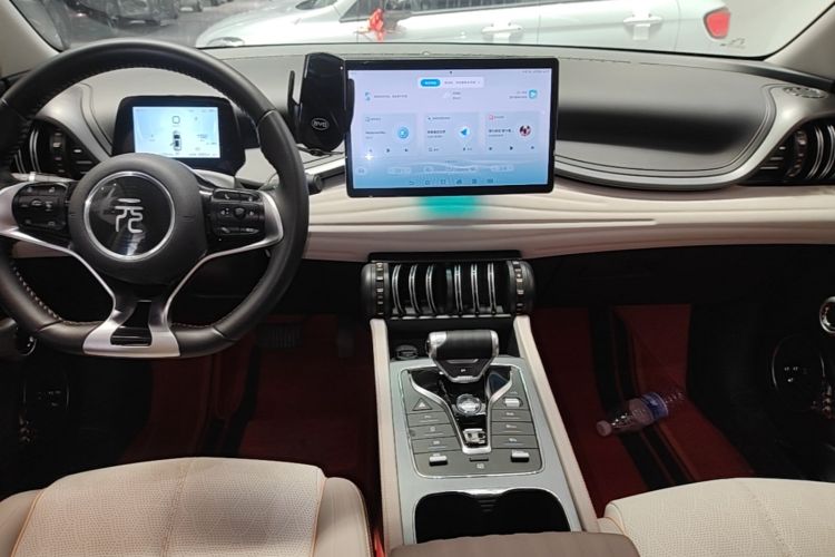 BYD Yuan Plus 2024 #14 BYD Yuan Plus 2024 car image #14