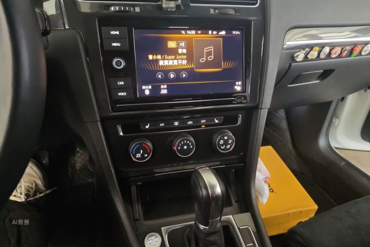 Volkswagen Golf 2019 #15 Volkswagen Golf 2019 car image #15