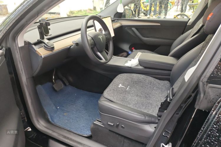 Tesla Model Y 2021 #18 Tesla Model Y 2021 car image #18