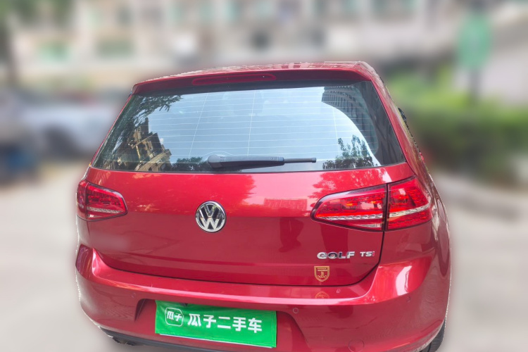 Volkswagen Golf 2015 car image #4