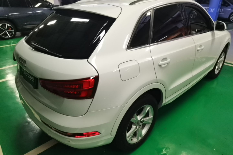 Audi Q3 2017 #7 Audi Q3 2017 car image #7