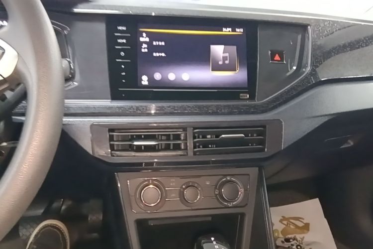 Volkswagen Lavida 2025 car image #13
