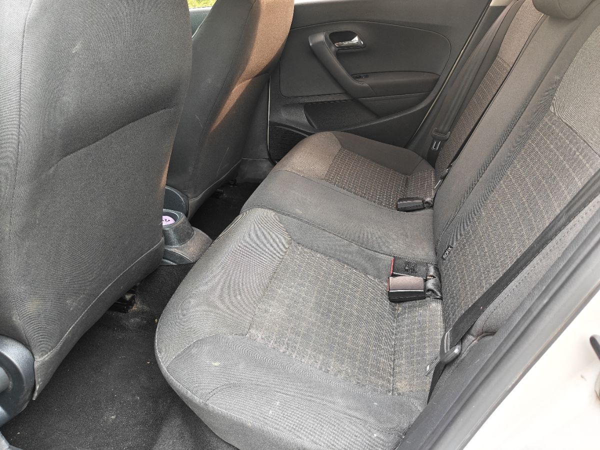 Volkswagen Polo 2019 car image #9