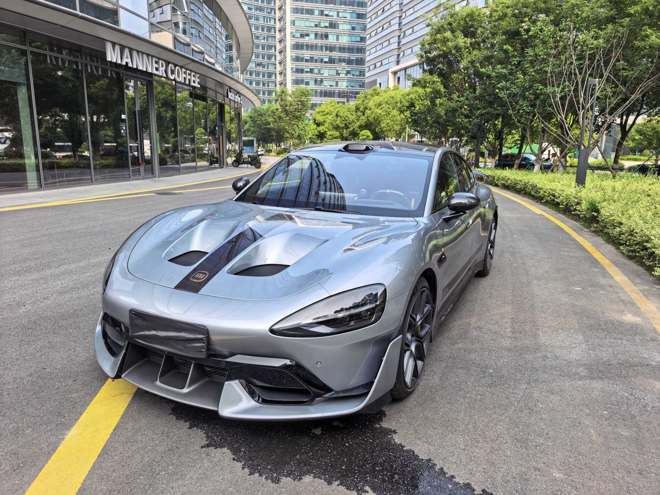 MI SU7 Ultra 2025 car image 