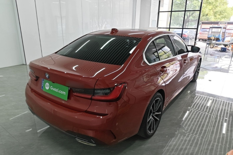 BMW 3 Series 2020 #7 BMW 3 Series 2020 صورة سيارة #7