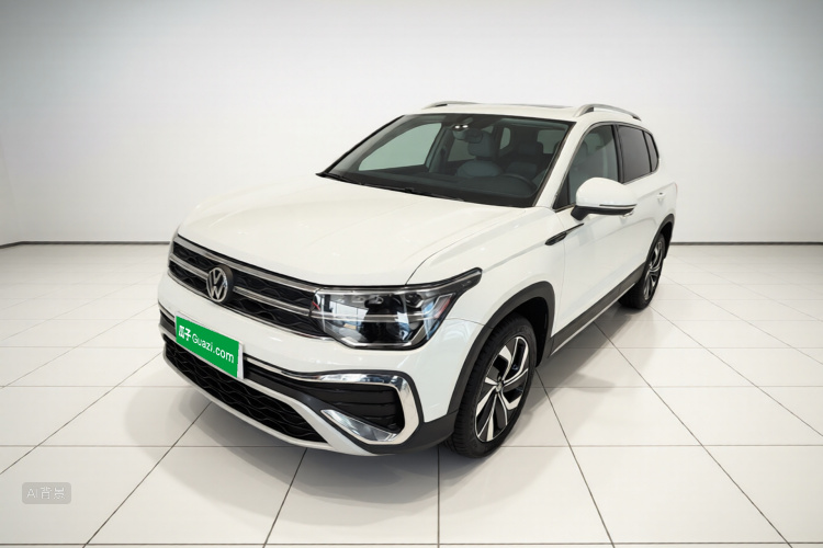 Volkswagen Tharu 2023 car image #2