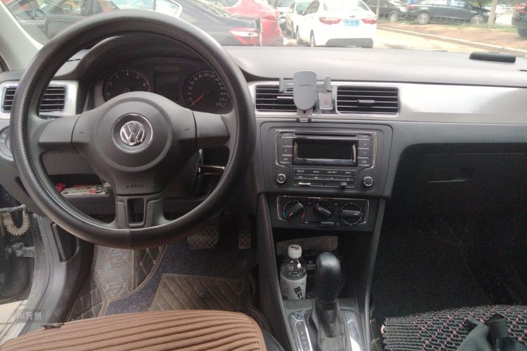 Volkswagen Santana 2016 #11 Volkswagen Santana 2016 car image #11