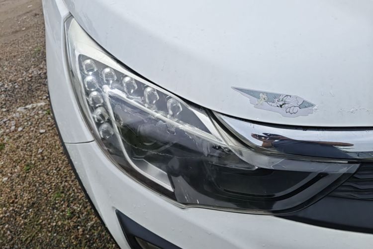 BYD Yuan 2017 #8 BYD Yuan 2017 image de voiture #8
