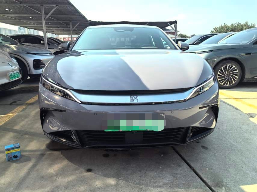 BYD Han 2024 car image #3