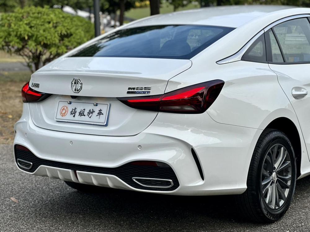 MG 5 2025 car image #9