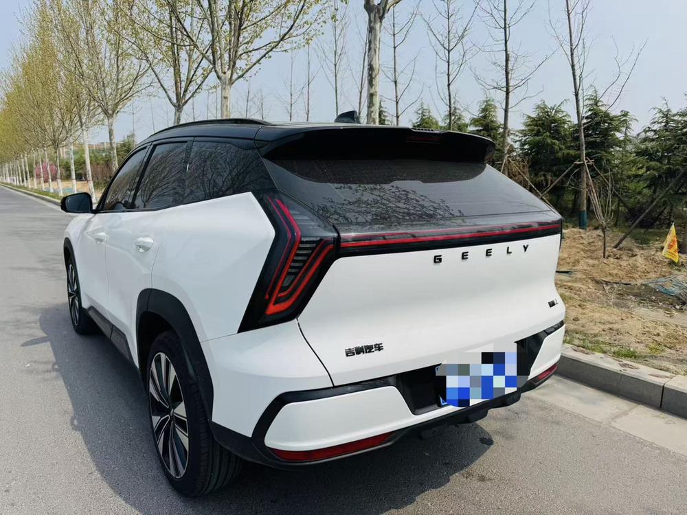 GEELY Boyue L 2025 car image #4