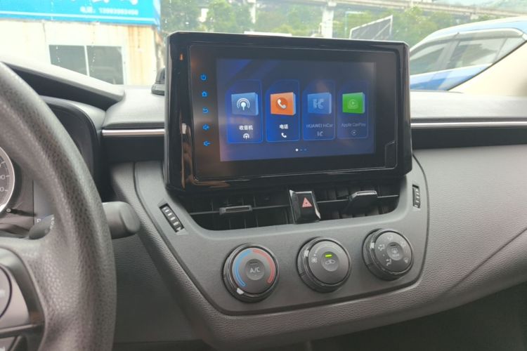 Toyota Corolla 2023 car image #13