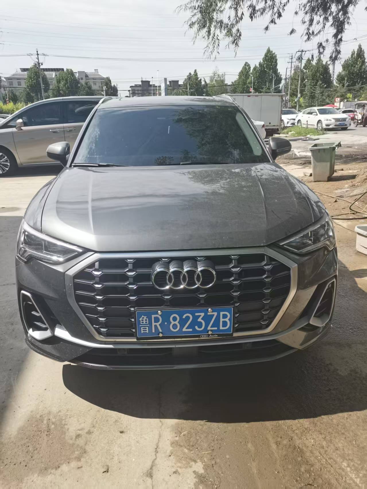 Audi Q3 2023 car image 