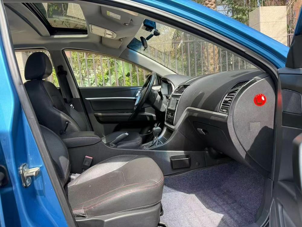 GEELY Emgrand 2015 #8 GEELY Emgrand 2015 car image #8
