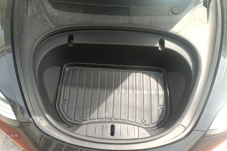 Tesla Model 3 2020 car image #22