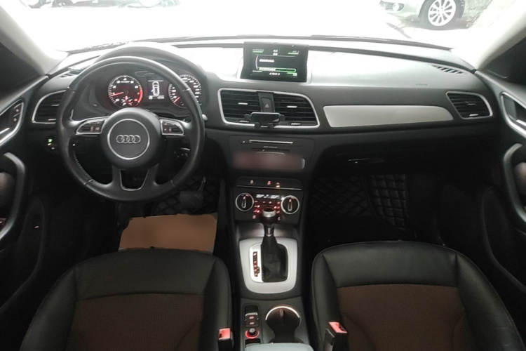 Audi Q3 2017 #10 Audi Q3 2017 car image #10