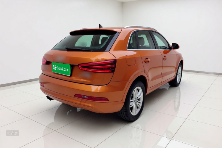 Audi Q3 2015 car image #7