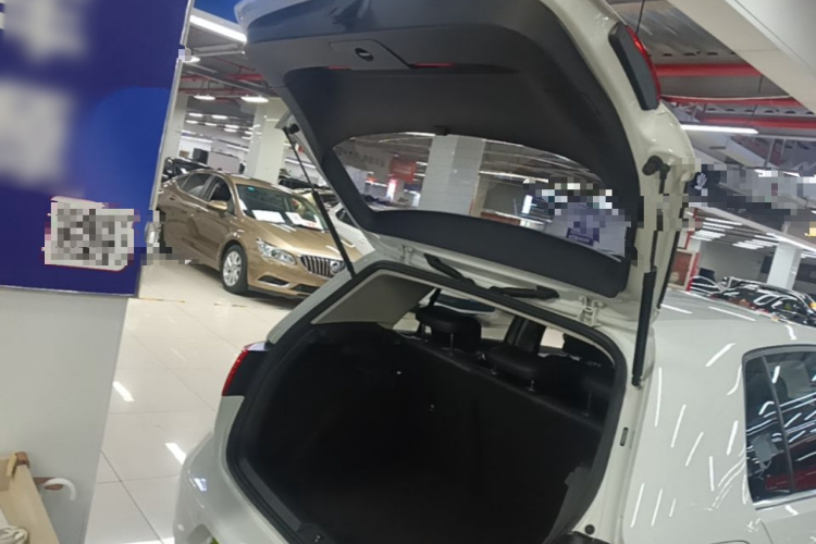 Volkswagen Golf 2019 #21 Volkswagen Golf 2019 car image #21
