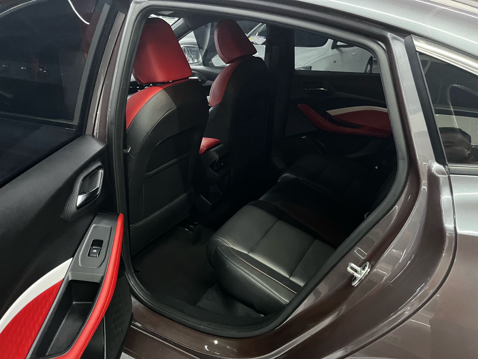 MG 5 2023 imagem de carro #4