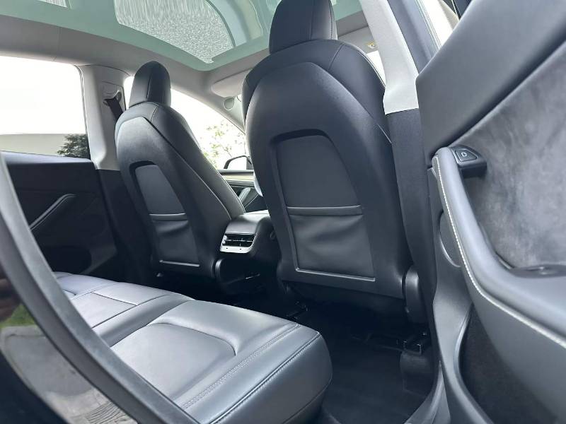 Tesla Model Y 2021 #6 Tesla Model Y 2021 car image #6