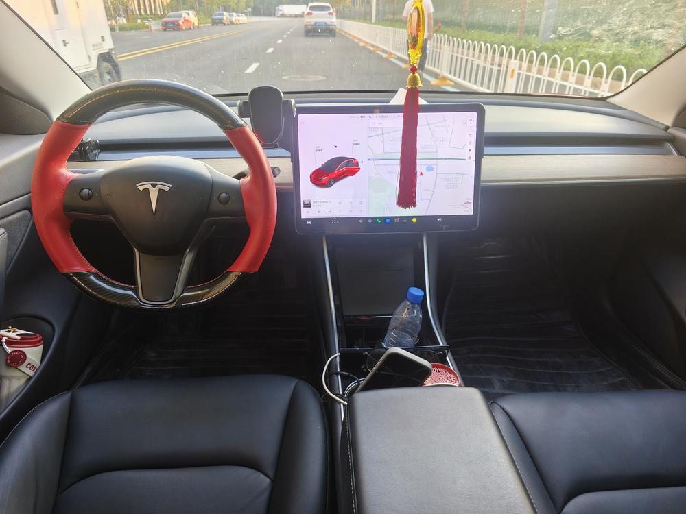 Tesla Model 3 (Imported) 2019 #8 Tesla Model 3 (Imported) 2019 car image #8