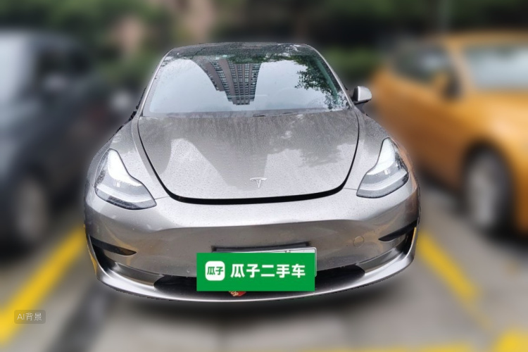 Tesla Model 3 2020 car image #3