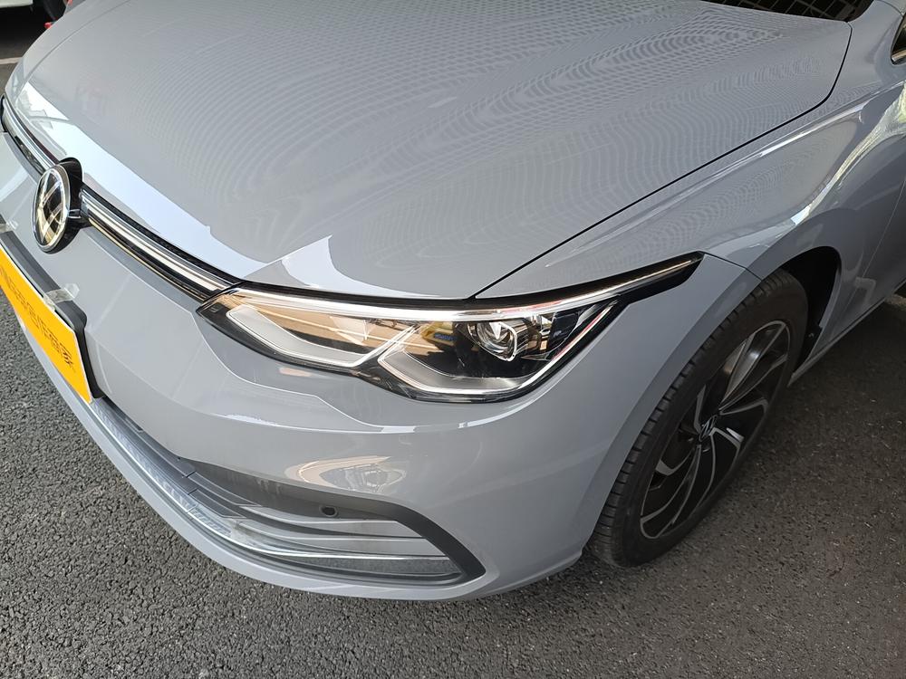 Volkswagen Golf 2025 car image #8