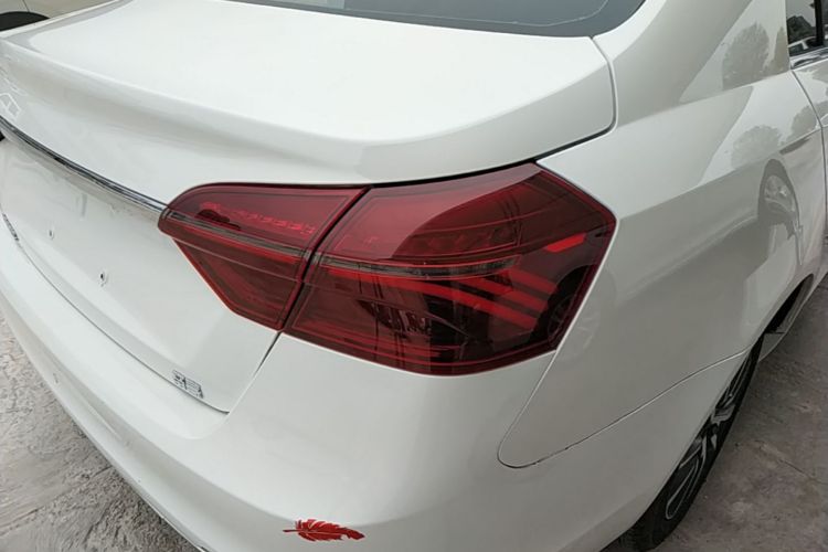 GEELY Emgrand 2020 car image #8