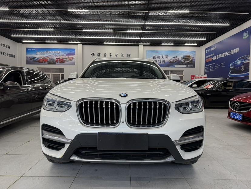 BMW X3 2019 #2 BMW X3 2019 car image #2