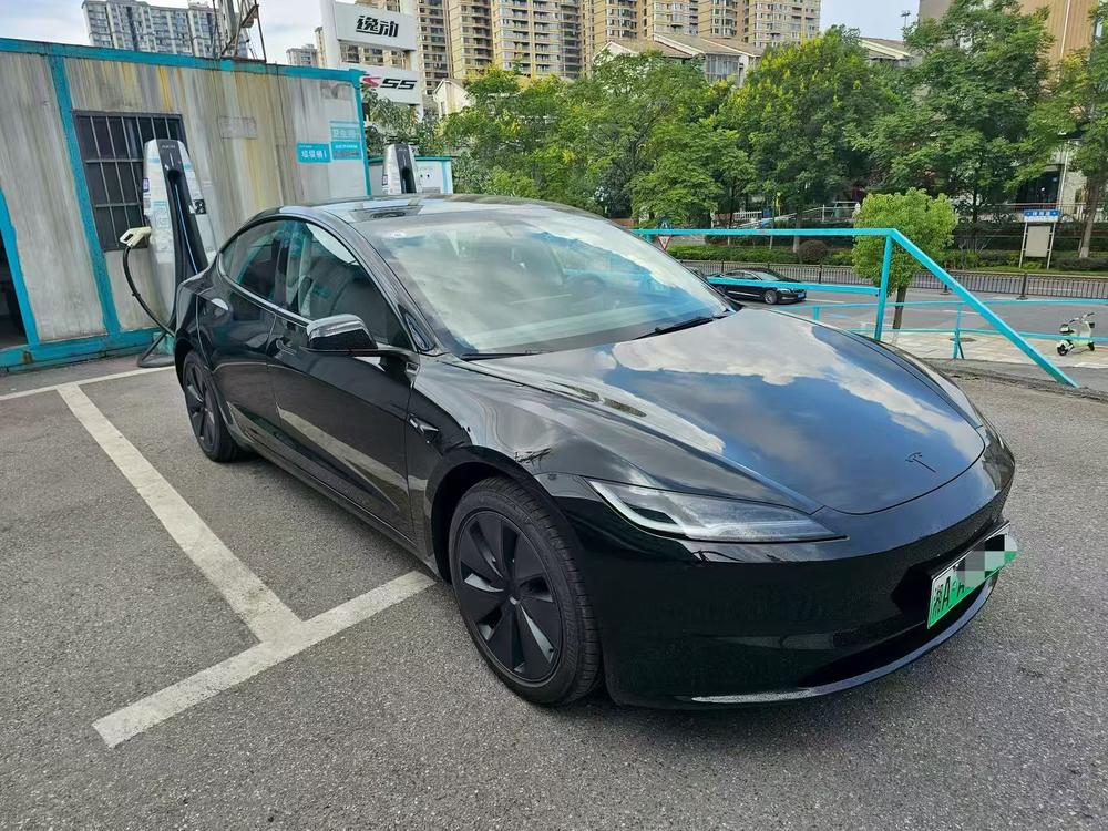 Tesla Model 3 2026 #3 Tesla Model 3 2026 car image #3
